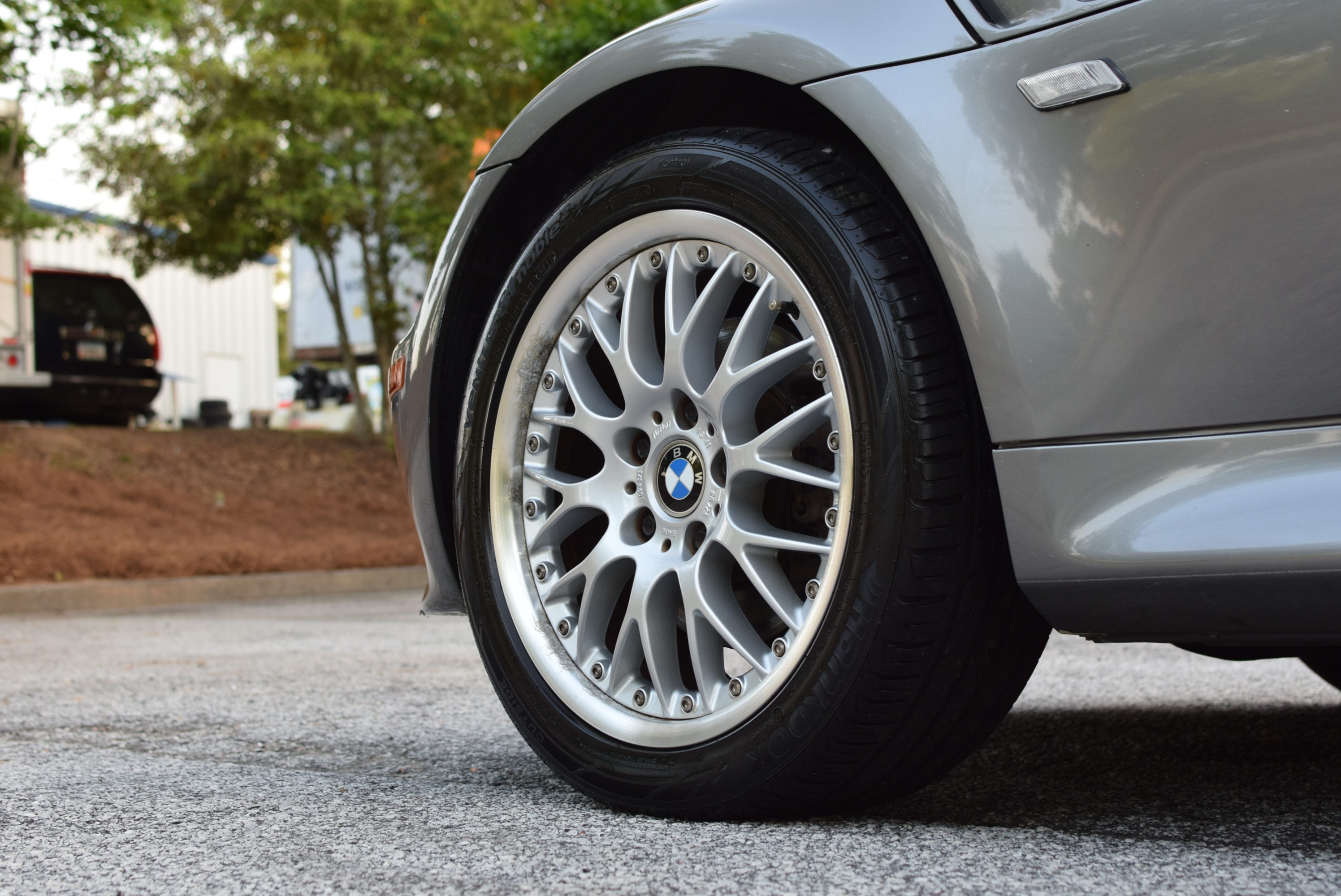 Used 2001 BMW Z3 3.0i RWD image 50