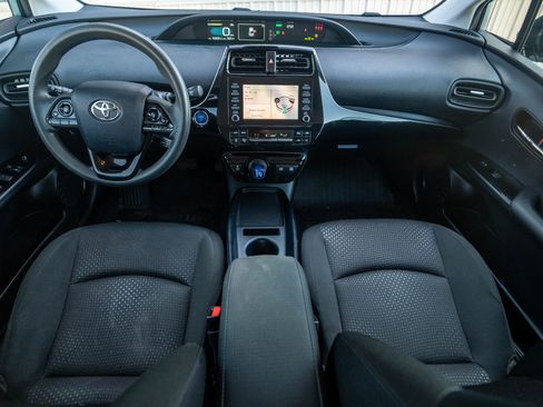 Used 2020 Toyota Prius image 45