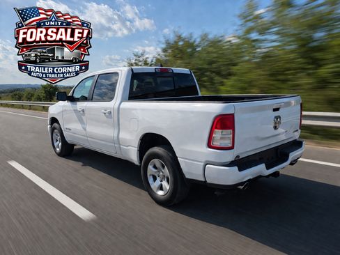 Used 2019 RAM 1500 4x4 Crew Cab Big Horn image 7
