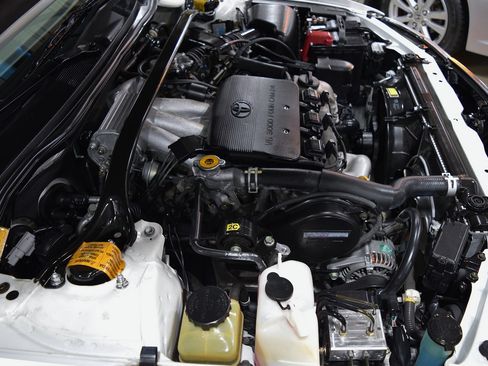 Used 1999 Toyota Solara SLE image 29
