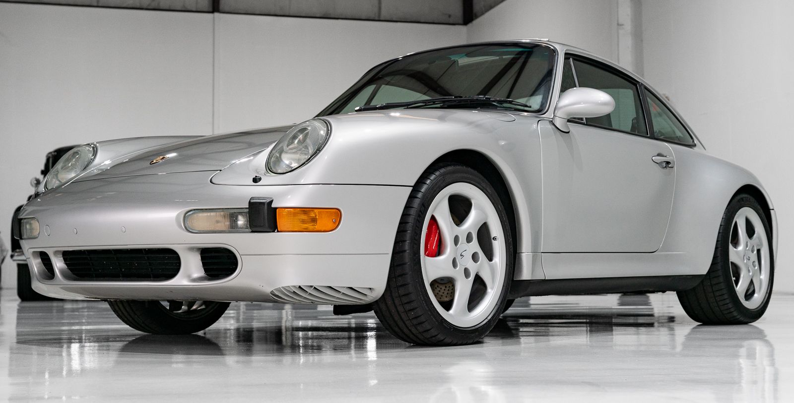 Used 1997 Porsche 911 Carrera 4S AWD/4WD image 31