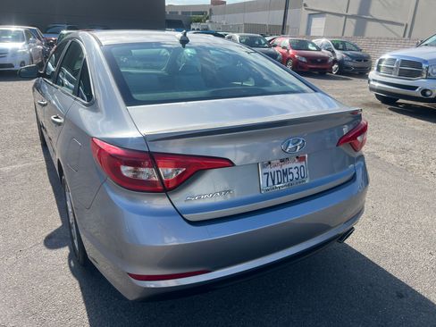 Used 2017 Hyundai Sonata SE FWD image 15