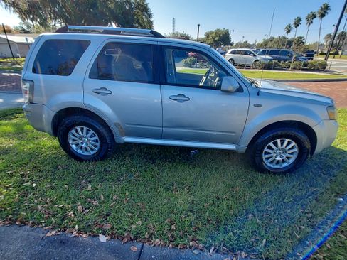 Used 2009 Mercury Mariner Premier image 4