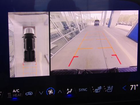 Used 2024 Chevrolet Silverado EV RST image 9