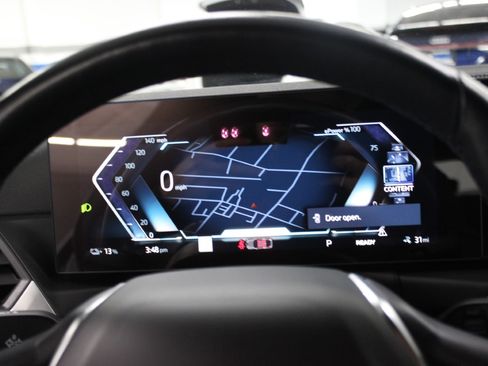 Used 2023 BMW i4 eDrive35 image 31