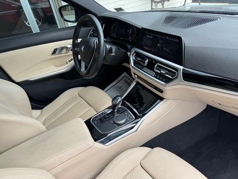 Used 2019 BMW 330i xDrive image 14