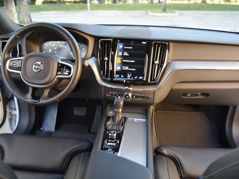 Used 2019 Volvo XC60 T6 Inscription image 55