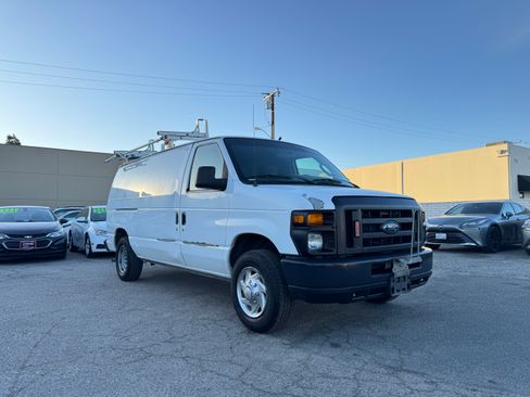 Used 2013 Ford E-150 and Econoline 150 image 11