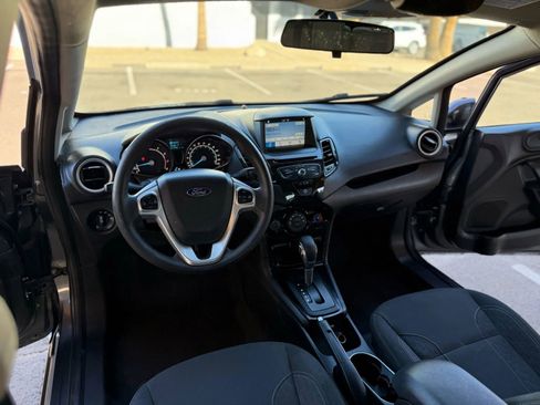 Used 2019 Ford Fiesta SE image 12