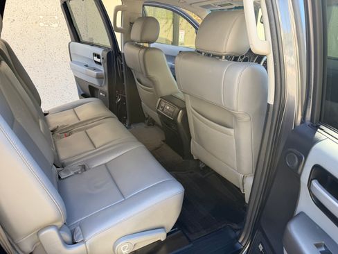 Used 2013 Toyota Sequoia Limited image 25