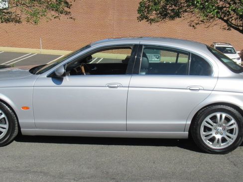 Used 2005 Jaguar S-TYPE 3.0 image 5