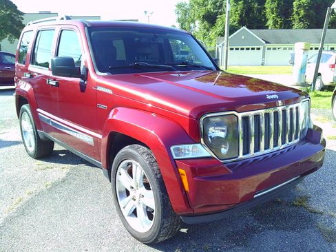 Used 2012 Jeep Liberty 4WD Limited Jet image 1