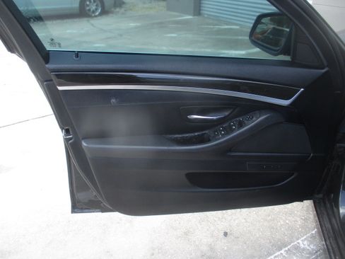 Used 2012 BMW 535i Sedan RWD image 23