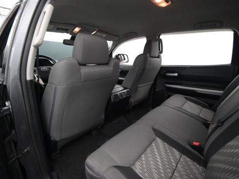 Used 2018 Toyota Tundra SR5 image 42