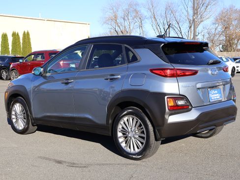 Used 2018 Hyundai Kona SEL image 6