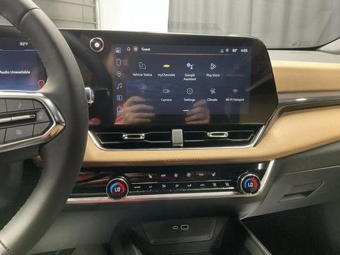 New 2026 Chevrolet Equinox ACTIV image 23