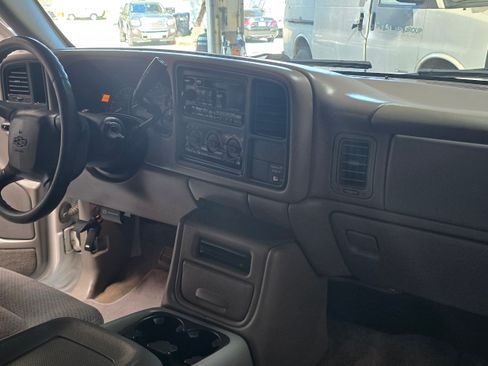 Used 1999 Chevrolet Silverado 1500 LS image 19