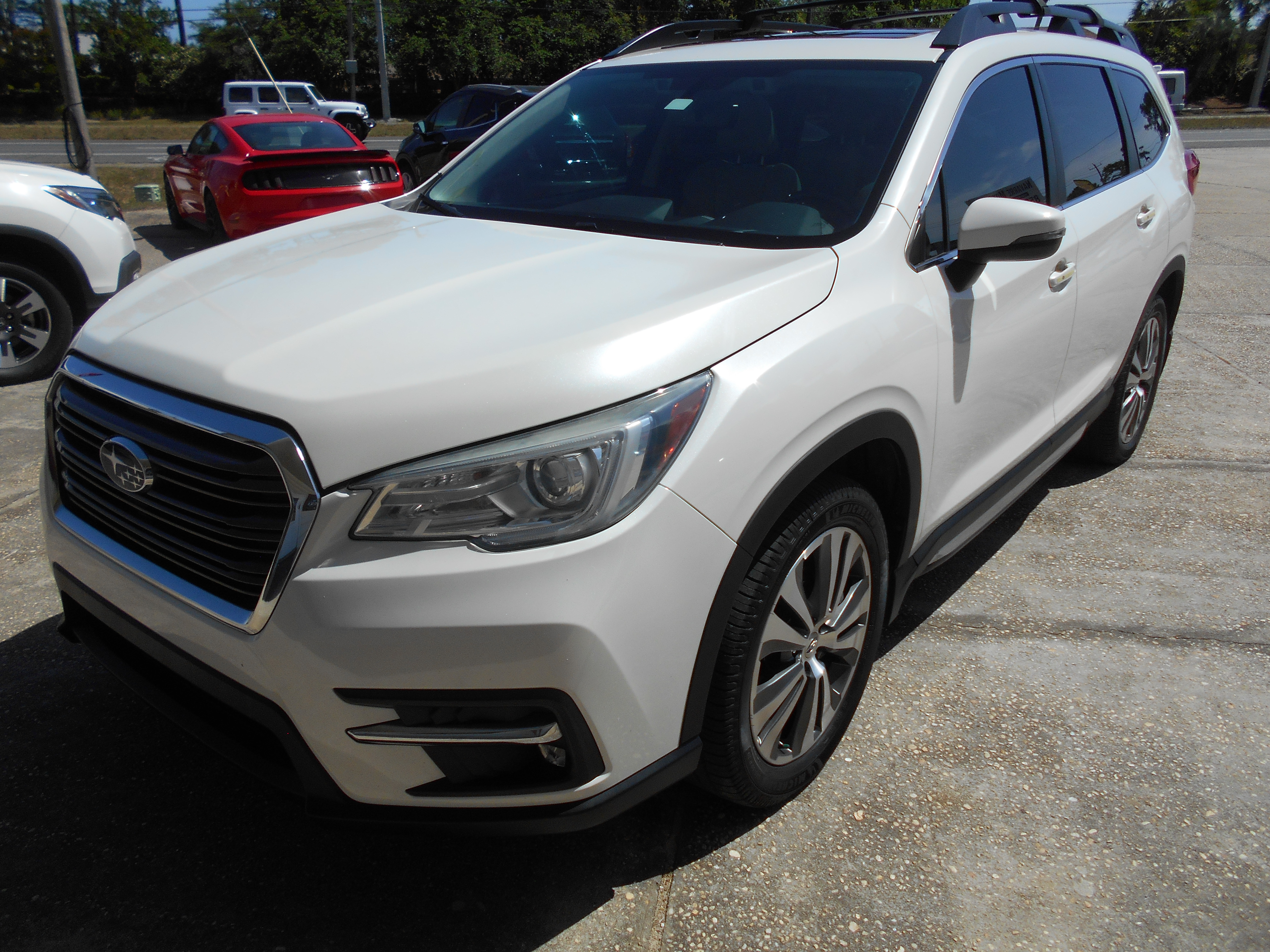 Used 2020 Subaru Ascent Limited AWD/4WD image 2