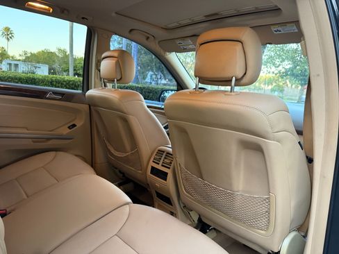 Used 2010 Mercedes-Benz ML 350 image 75