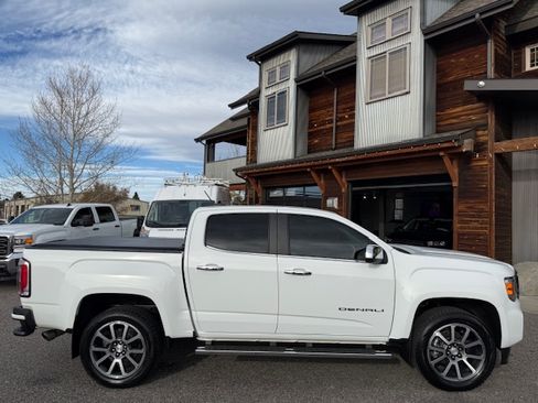 Used 2021 GMC Canyon Denali image 7