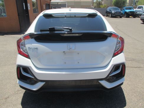 Used 2020 Honda Civic EX Hatchback image 11