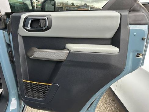 Used 2022 Ford Bronco Badlands image 26