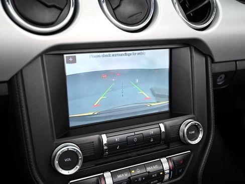 Used 2017 Ford Mustang GT Premium image 21