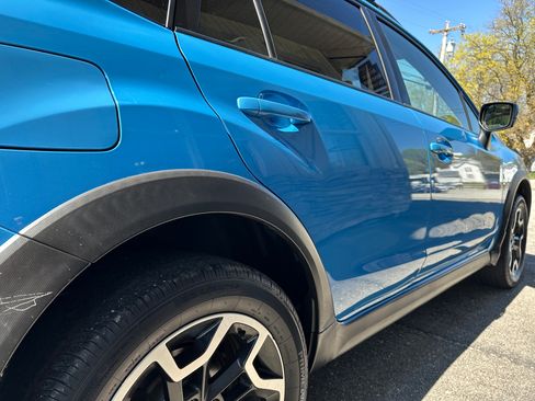 Used 2016 Subaru Crosstrek 2.0i Premium image 6