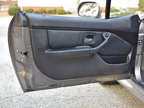 Used 2002 BMW Z3 3.0i image 36