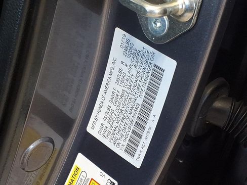 Used 2019 Honda Accord Hybrid EX-L image 23