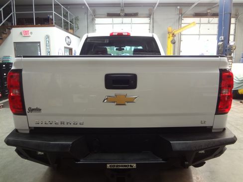 Used 2018 Chevrolet Silverado 2500 LT image 6