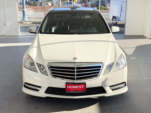 Used 2012 Mercedes-Benz E 350 image 2