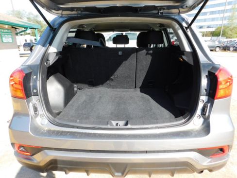 Used 2018 Mitsubishi Outlander Sport ES image 6