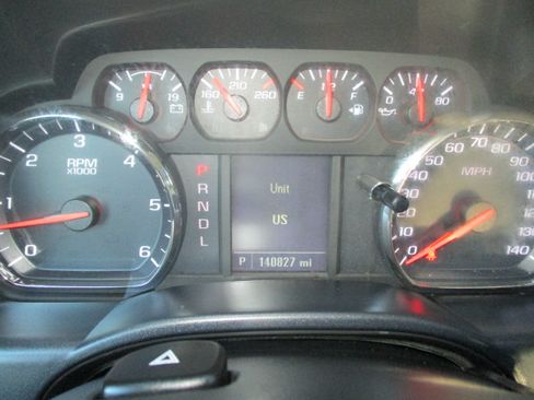 Used 2019 Chevrolet Silverado 1500 LD image 28