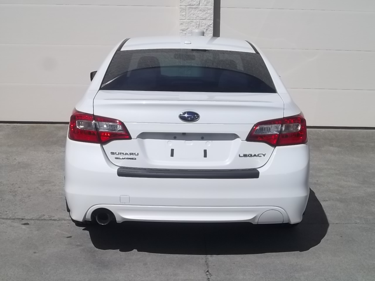 Used 2015 Subaru Legacy 2.5i Premium AWD/4WD image 5