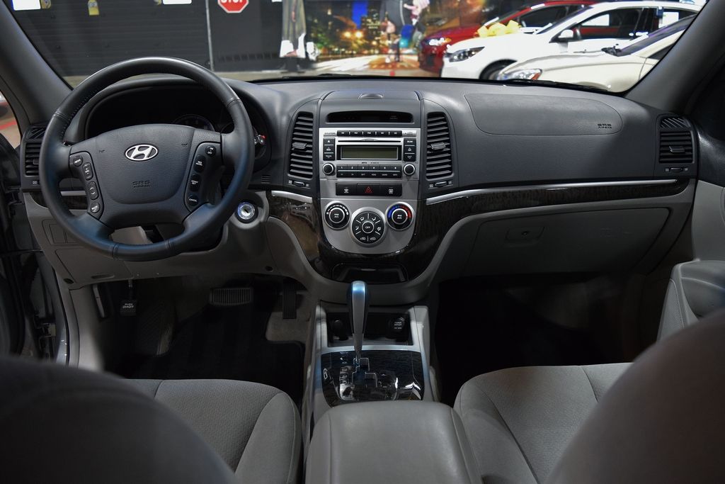 Used 2008 Hyundai Santa Fe SE FWD image 24