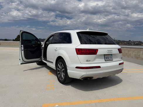 Used 2017 Audi Q7 3.0T Premium Plus AWD/4WD image 9