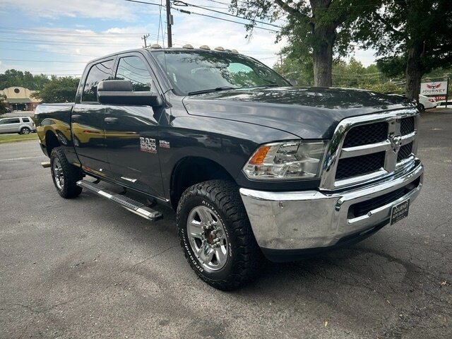 Used 2016 RAM 2500 4x4 Crew Cab ST image 7