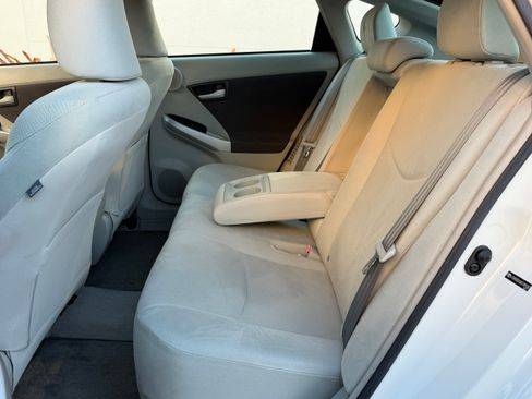 Used 2010 Toyota Prius image 18
