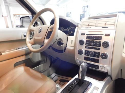 Used 2008 Mercury Mariner Premier image 18