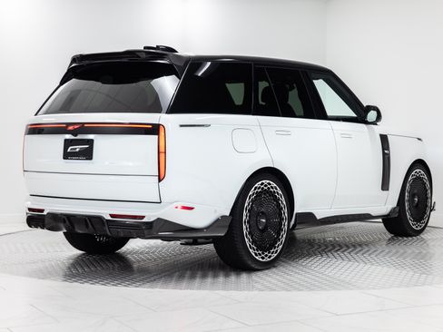 Used 2026 Land Rover Range Rover SE image 5