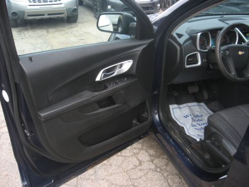 Used 2016 Chevrolet Equinox LS image 9