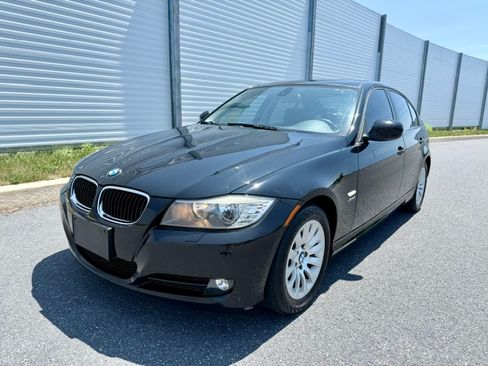Used 2009 BMW 328i xDrive Coupe AWD/4WD image 4