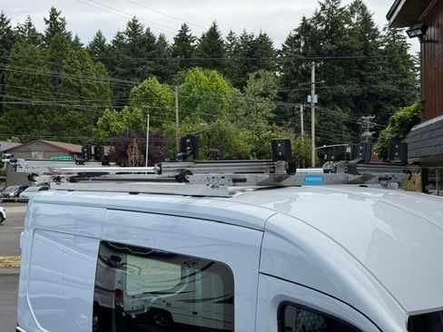 Used 2019 Ford Transit 150 130 Medium Roof RWD image 22