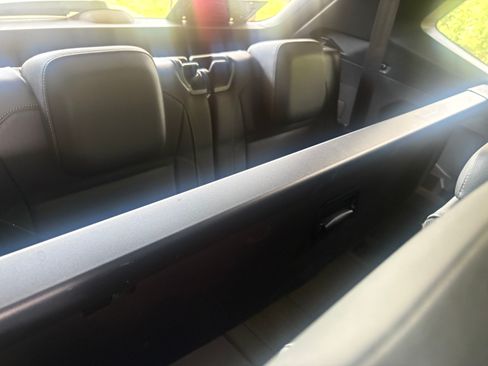 Used 2018 Volkswagen Tiguan FWD image 13