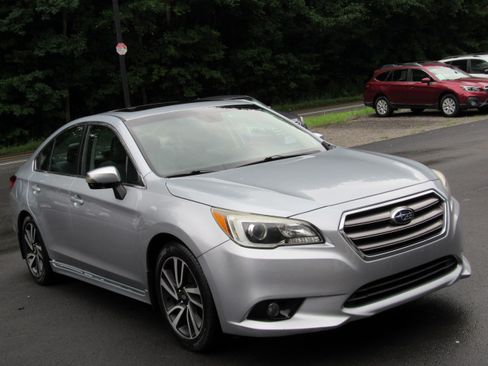 Used 2017 Subaru Legacy 2.5i Sport AWD/4WD image 12