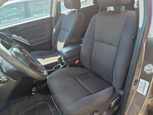 Used 2003 Pontiac Vibe image 5