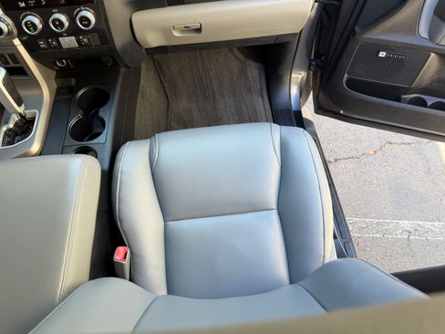 Used 2013 Toyota Sequoia Limited image 29