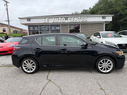 Used 2012 Lexus CT 200h UNAVAIL FWD image 1