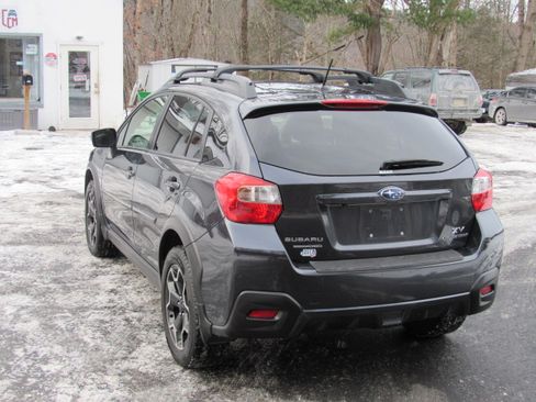 Used 2015 Subaru XV Crosstrek 2.0i Limited image 9
